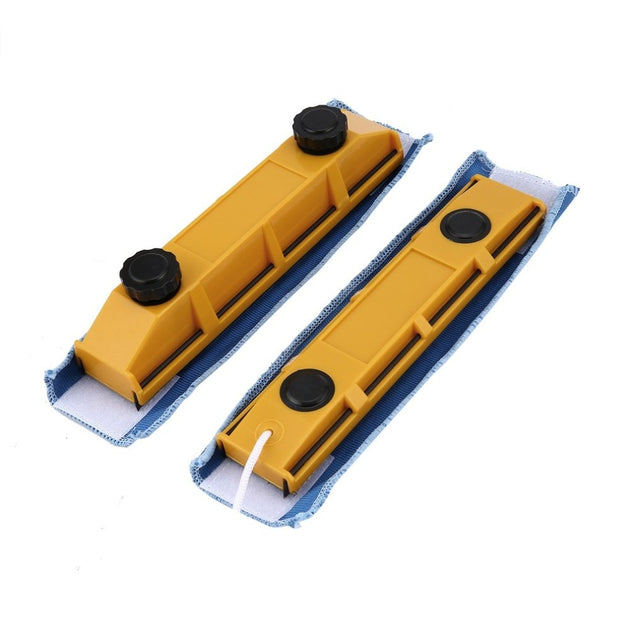 Magnetic double sided window cleaner