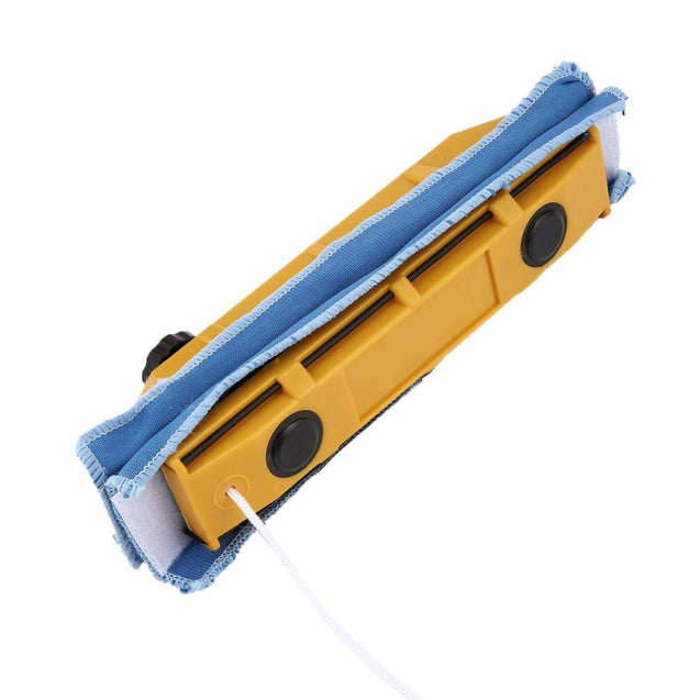 Magnetic double sided window cleaner